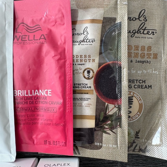 OLAPLEX No.7 Bonding Oil - Picture 6 of 6